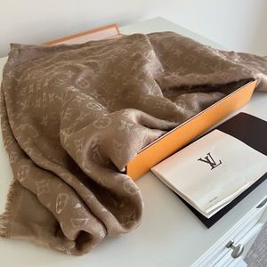 Monogram Shawl
Great condition, $499